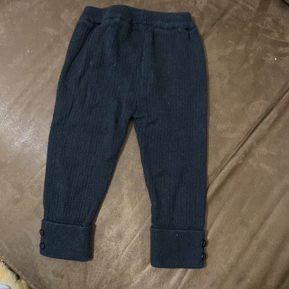 Carter’s white tunic with black embroidery and black leggings size 6M - Picture 8 of 9